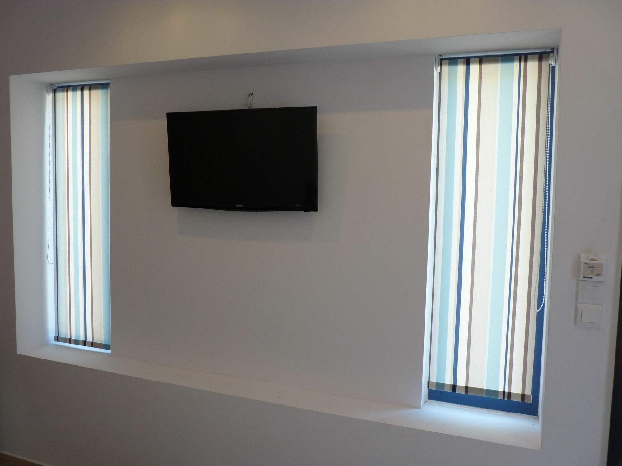 Ilianthos Apartments & Studios Mikros Gialos Esterno foto