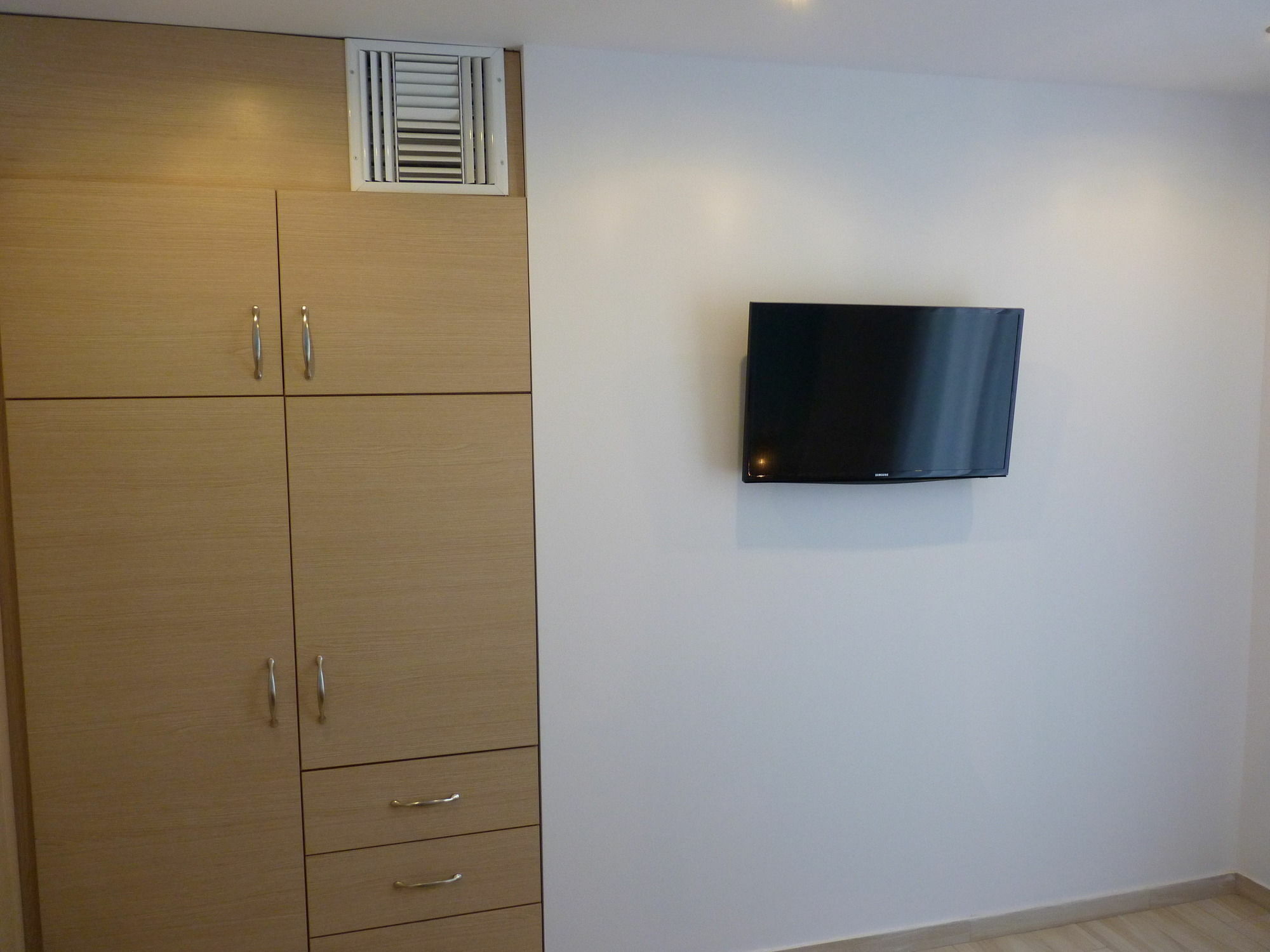 Ilianthos Apartments & Studios Mikros Gialos Esterno foto