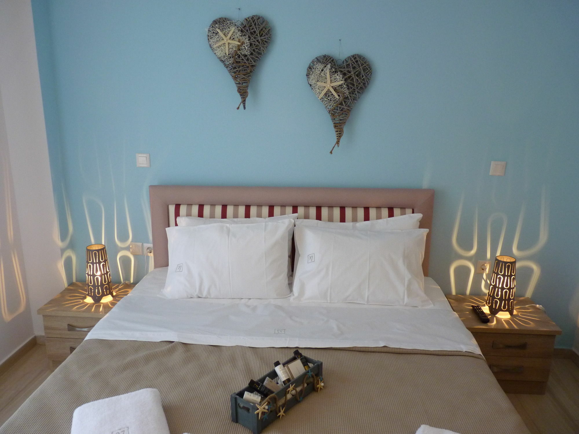 Ilianthos Apartments & Studios Mikros Gialos Esterno foto